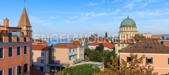 4 rooms Apartment in Venice, Italy No. 87234 2