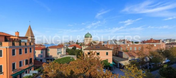 4 rooms Apartment in Venice, Italy No. 87234 4