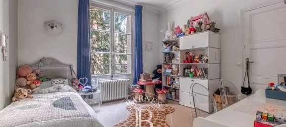 4 غرف نوم شقة في Paris, France رقم 121665 9