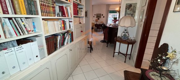 Apartamento T4 em Naples, Italy N.º 364677 2