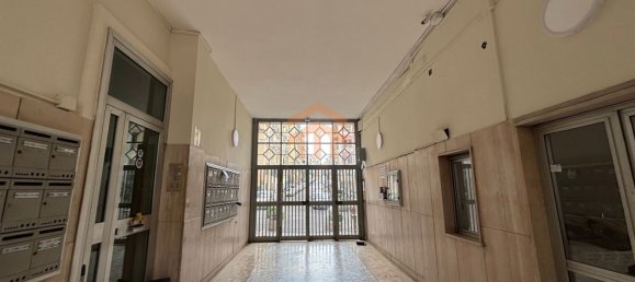 Apartamento T4 em Naples, Italy N.º 364677 15