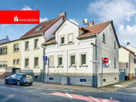 3 bedrooms Townhouse in Offenbach, Germany No. 194857