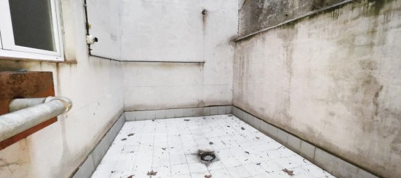 Gewerbliche Immobilie in Zaragoza, Spain 98m², Nr. 64471 16