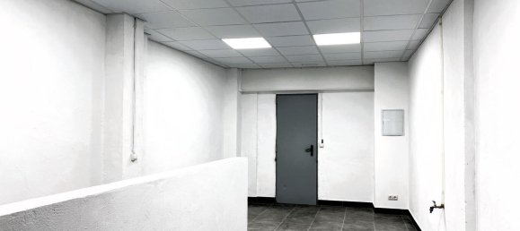 Gewerbliche Immobilie in Zaragoza, Spain 98m², Nr. 64471 14