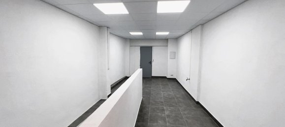 Gewerbliche Immobilie in Zaragoza, Spain 98m², Nr. 64471 17