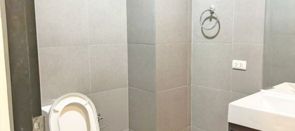 2 bedrooms Condo in Pattaya, Thailand No. 8916 10