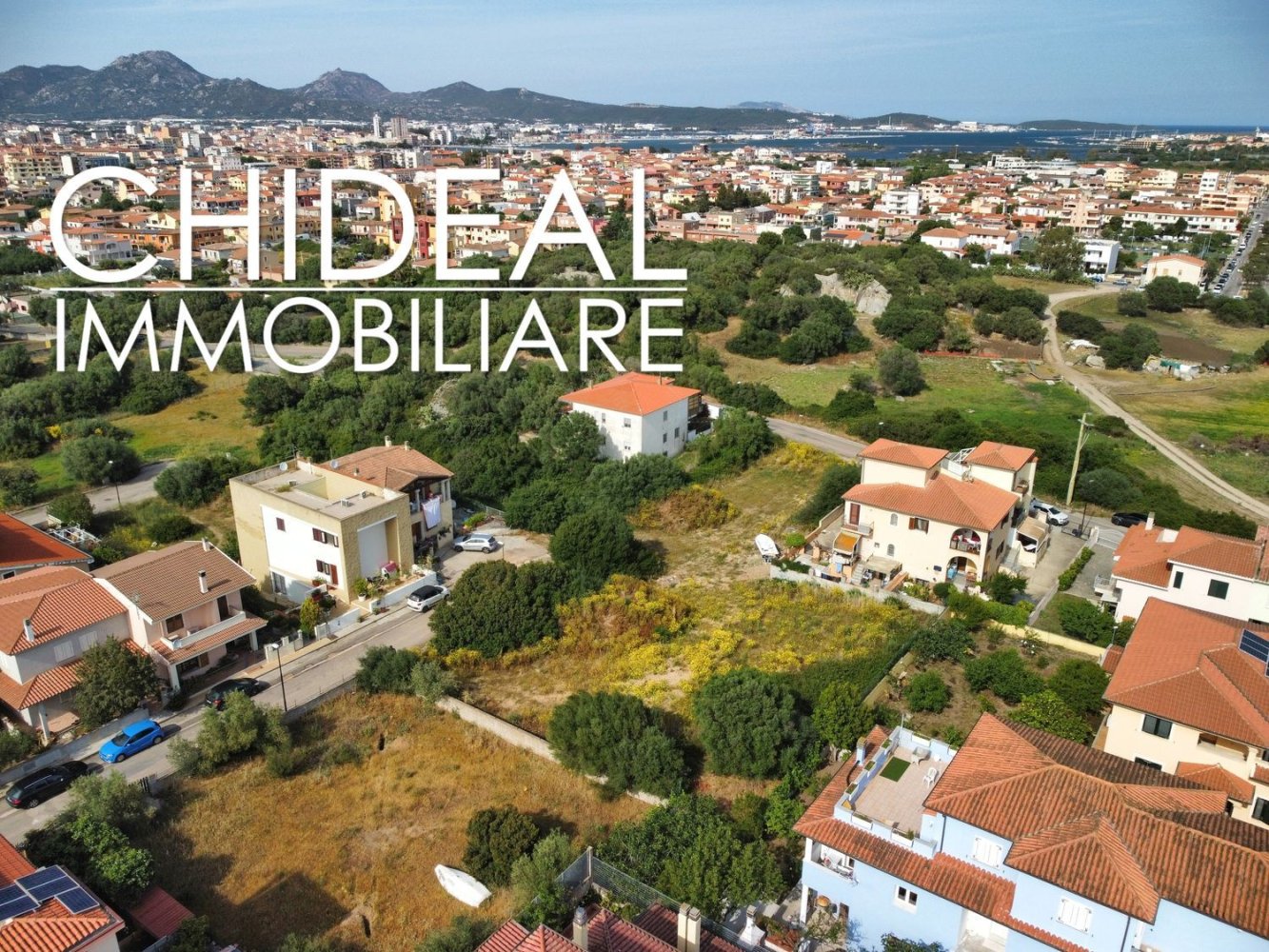 Terreno em Olbia, Italy N.º 396250