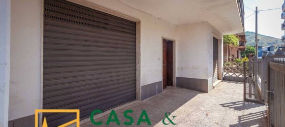 5 chambres Appartement à Vairano Patenora, Italy No. 77039 39