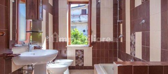 5 chambres Appartement à Vairano Patenora, Italy No. 77039 9