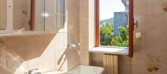 5 chambres Appartement à Vairano Patenora, Italy No. 77039 12