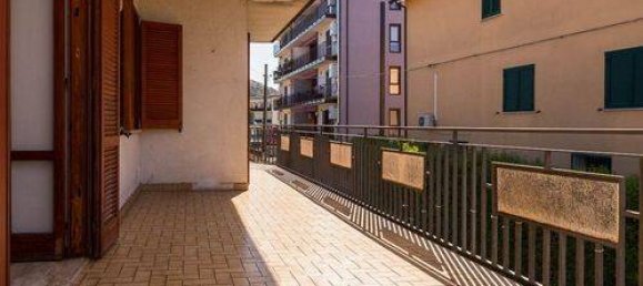 5 chambres Appartement à Vairano Patenora, Italy No. 77039 6