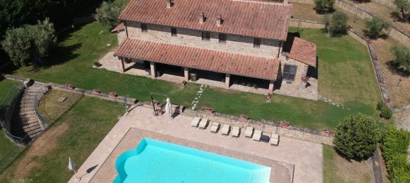7 bedrooms House in Tuoro sul Trasimeno, Italy No. 52726 4