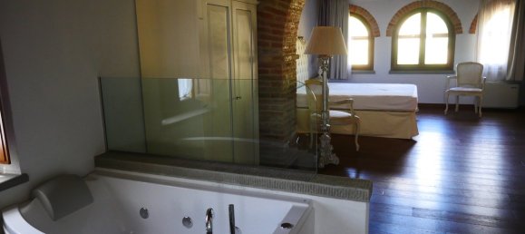 7 bedrooms House in Tuoro sul Trasimeno, Italy No. 52726 21