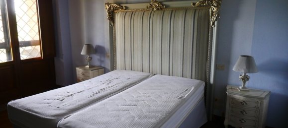 7 bedrooms House in Tuoro sul Trasimeno, Italy No. 52726 18