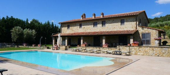 7 bedrooms House in Tuoro sul Trasimeno, Italy No. 52726 7