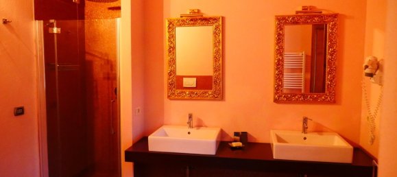 7 bedrooms House in Tuoro sul Trasimeno, Italy No. 52726 20