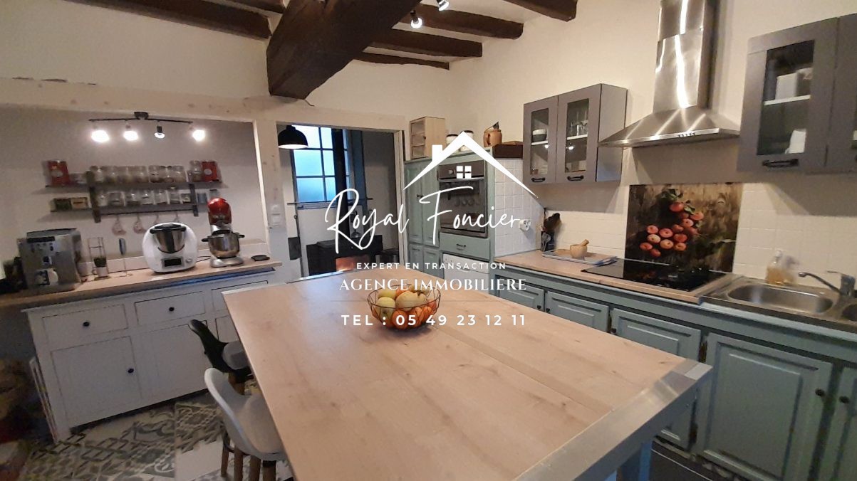 3 غرف نوم فيلا في Preuilly-sur-Claise, France رقم 269766