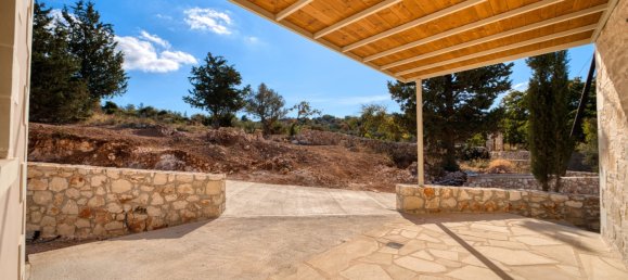 2 Schlafzimmer Gewerbliche Immobilie in Chania, Greece, Nr. 8967 3