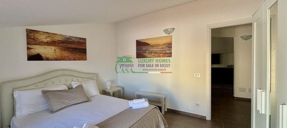 6 bedrooms Villa in Ragusa, Italy No. 151728 13