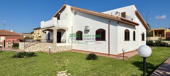 6 bedrooms Villa in Ragusa, Italy No. 151728 5