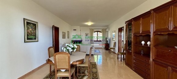 6 bedrooms Villa in Ragusa, Italy No. 151728 7
