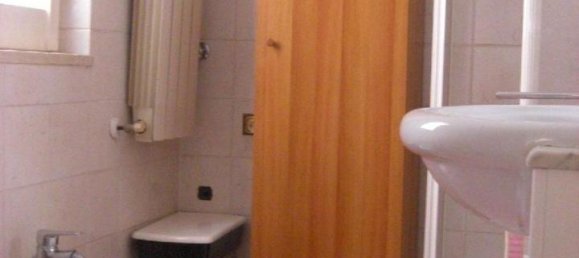 Дом с 4 комнатами в Купелло, Италия № 36276 16