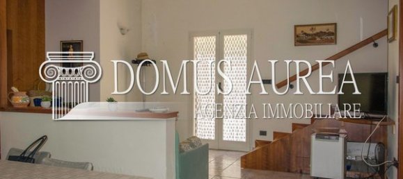 Вилла с 4 комнатами в Итри, Италия № 151274 14