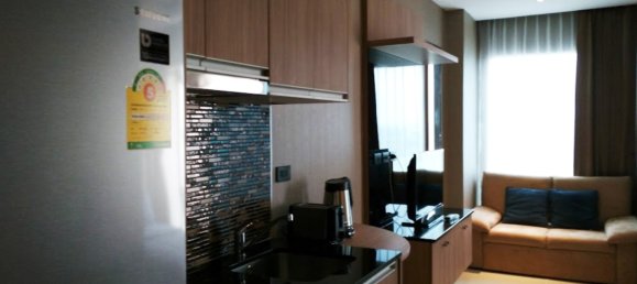 Кондоминиум  с 2 спальнями в Nam Talay, Саттахип, Таиланд № 29210 3