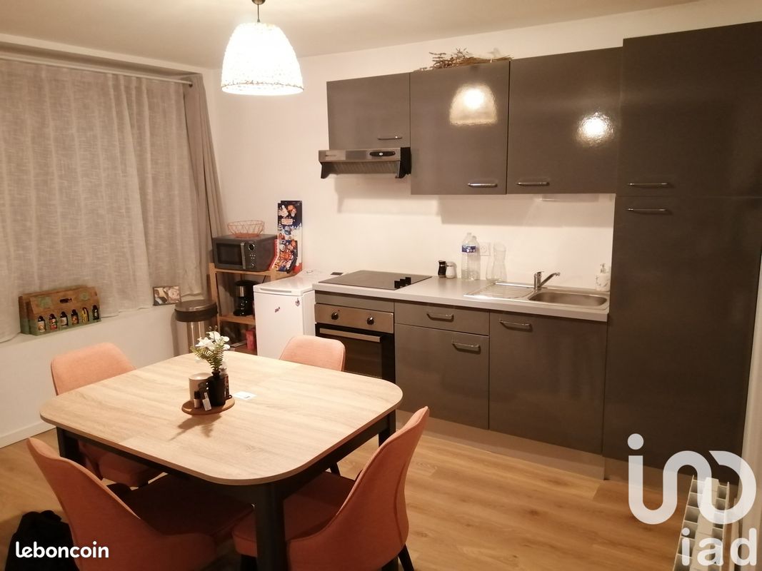 1 bedroom Apartment in Vire, France No. 362006