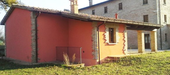 Дом с 4 комнатами в Урбания, Италия № 76177 9