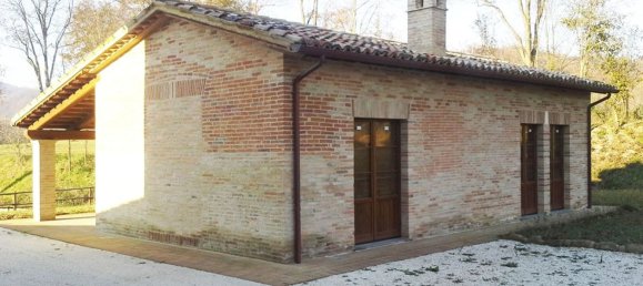 Дом с 4 комнатами в Урбания, Италия № 76177 6