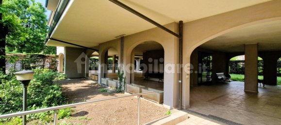 2 bedrooms Apartment in Cinisello Balsamo, Italy No. 314883 4