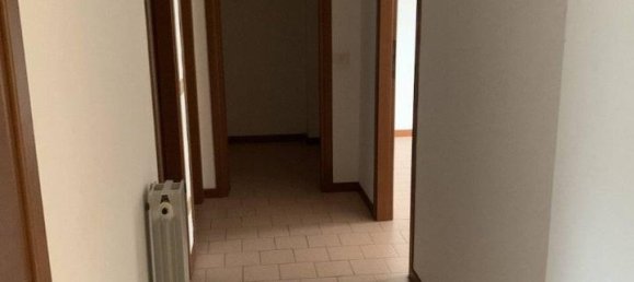5 rooms Apartment in Rosignano Marittimo, Italy No. 167191 6