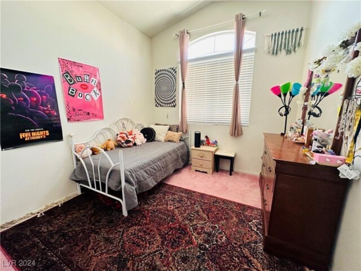 4 bedrooms House in North Las Vegas, USA No. 385571