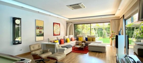 4 bedrooms Cafe / restaurant in Pattaya, Thailand No. 4047 5