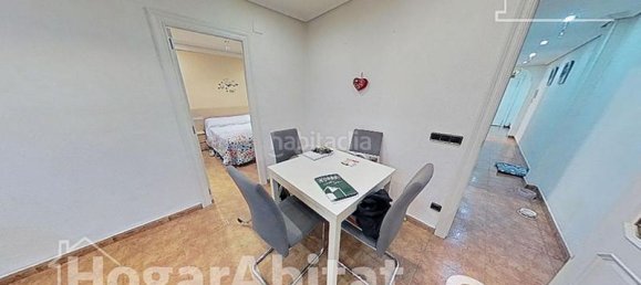 4 bedrooms Apartment in Valencia, Spain No. 118957 18