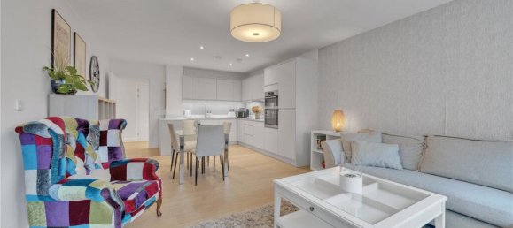 3 bedrooms Apartment in London, United Kingdom No. 7856 20