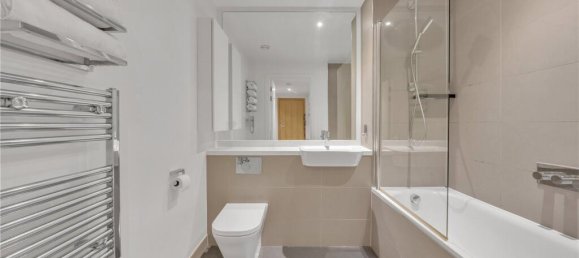 3 bedrooms Apartment in London, United Kingdom No. 7856 30