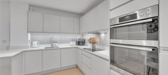 3 bedrooms Apartment in London, United Kingdom No. 7856 24