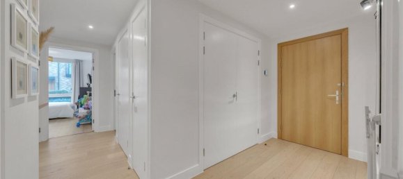 3 bedrooms Apartment in London, United Kingdom No. 7856 14