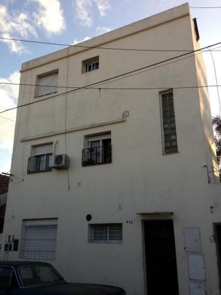 Studio in Bermudez, Argentina No. 96620