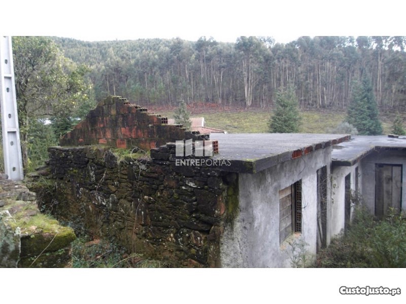 Casa de 2 dormitorios en Fragoso, Portugal No. 80322