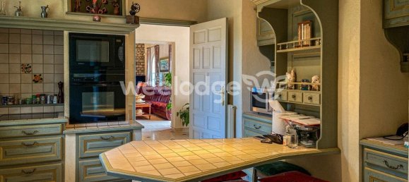 5 bedrooms House in Beauvais, France No. 154820 9