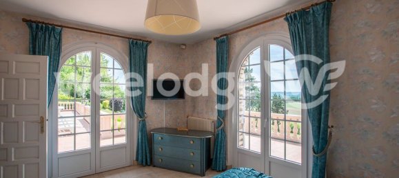 5 bedrooms House in Beauvais, France No. 154820 12