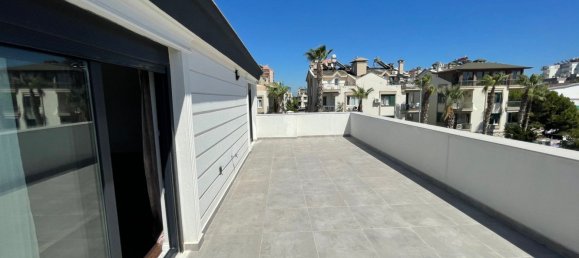 Villa 5+1 in Kundu, Turkey No. 20120 4