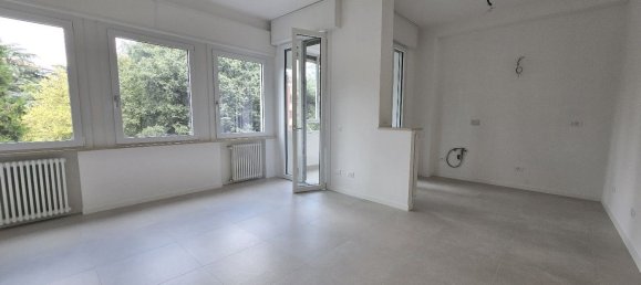 5 Schlafzimmer Wohnung in Reggio Emilia, Italy, Nr. 330635 5