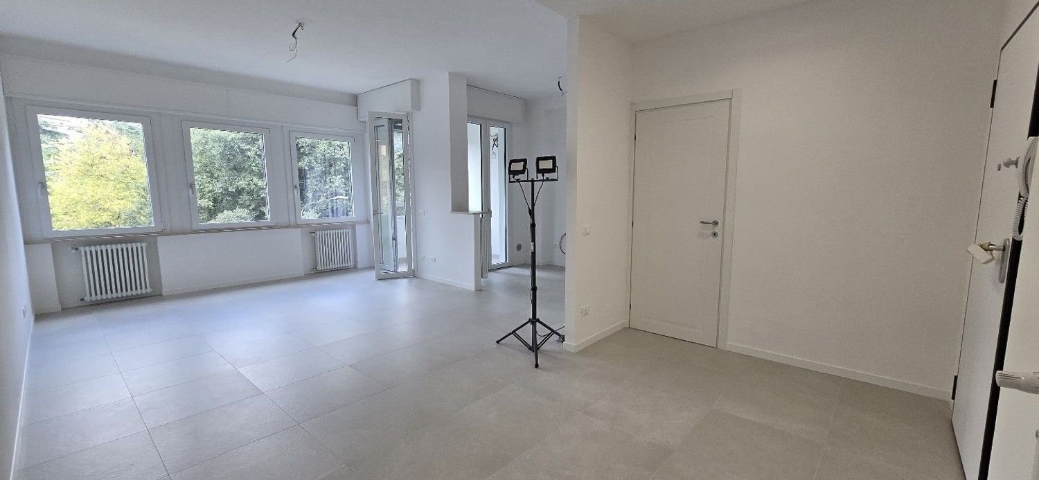 5 Schlafzimmer Wohnung in Reggio Emilia, Italy, Nr. 330635