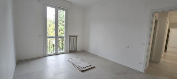 5 Schlafzimmer Wohnung in Reggio Emilia, Italy, Nr. 330635 15