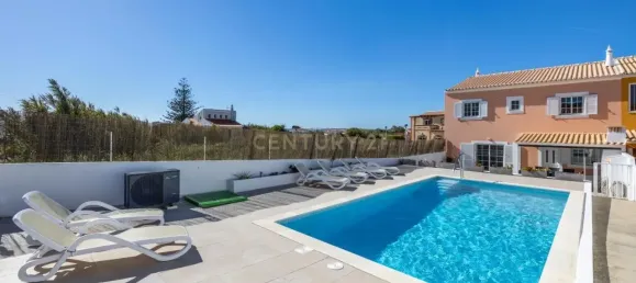 4 bedrooms Villa in Vila do Bispo, Portugal No. 105988 3