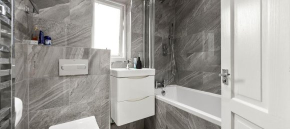 Дом с 3 спальнями в Бекенхэм, Великобритания № 886 20